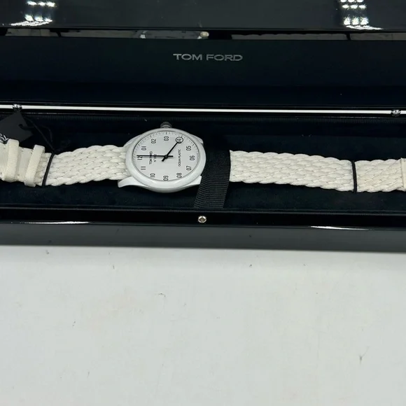 Men's Tom Ford ocean plastic 40 mm quartz watch made in Switzerland - Picture 4 of 11